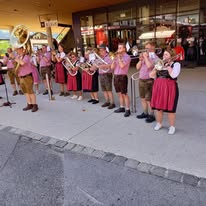 Geen fotobeschrijving beschikbaar.